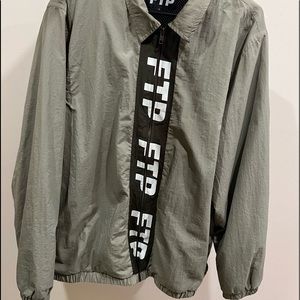 FTP fall drop zip-up army green